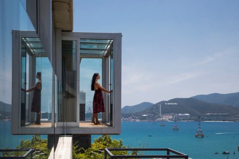 Ngôi nhà với tầm nhìn “vô cực” ôm trọn vịnh Nha Trang